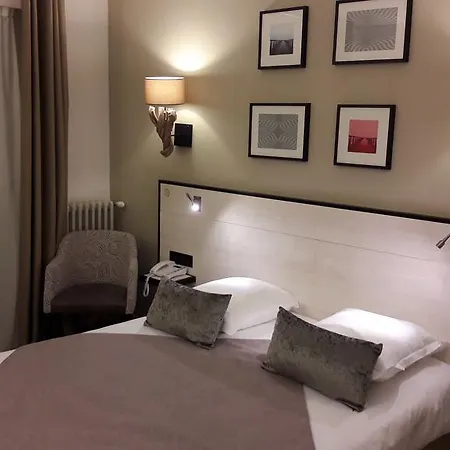 Hotel Les Brises 3*